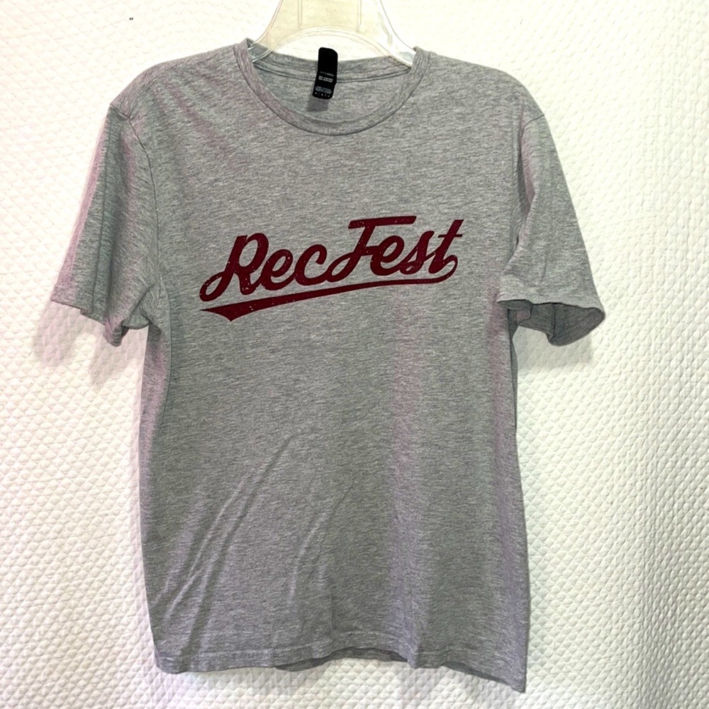 Virginia Tech Gray Recreational Sports RECFEST T-Shirt Size M Unisex.
